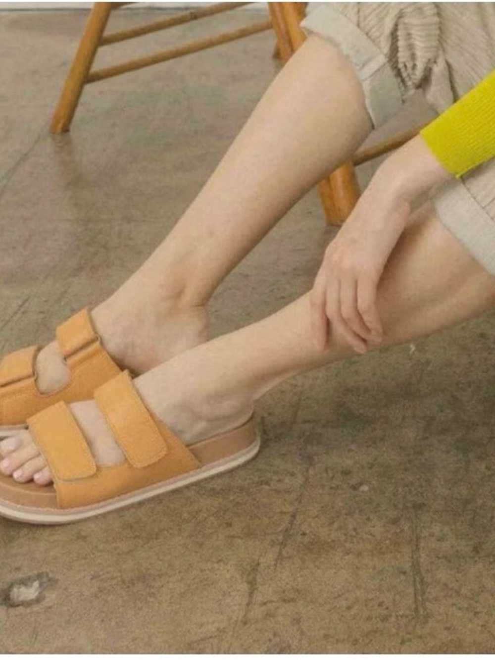 Oasis Society of California Sienna Double Strap Slide Sandals Women's Cognac 8.5 - Picture 3 of 7